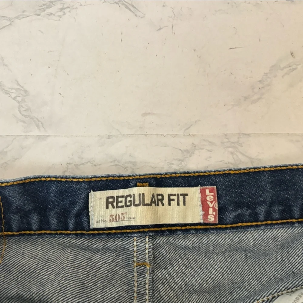 Vintage Mens LEVIS 505 Straight Leg Jeans 31x30 Red Tab Regular Fit Patches​